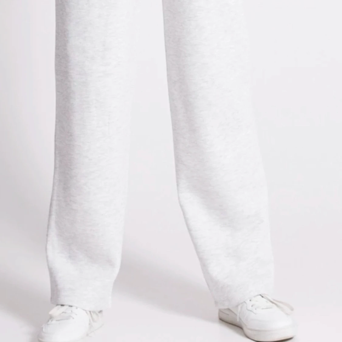 Gråa mjukisbyxor  - 91