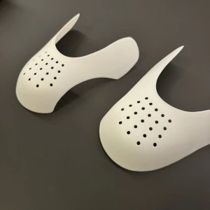 Creaseskydd - Storlek S (36-40) och L (41-47)  Passar alla Jordan/Nike/Adidas Modeller