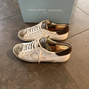 Philippe model - Hej, säljer mina Philippe models som inte är mycket använda och är i bra skick!