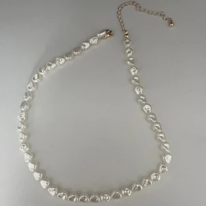Halsband - Helt nytt halsband från Nakd, hann aldrig skicka tillbaka så endast provad✨