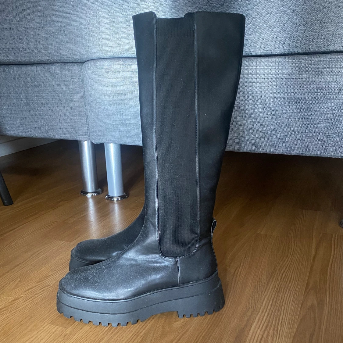 Svart höga boots  - 90