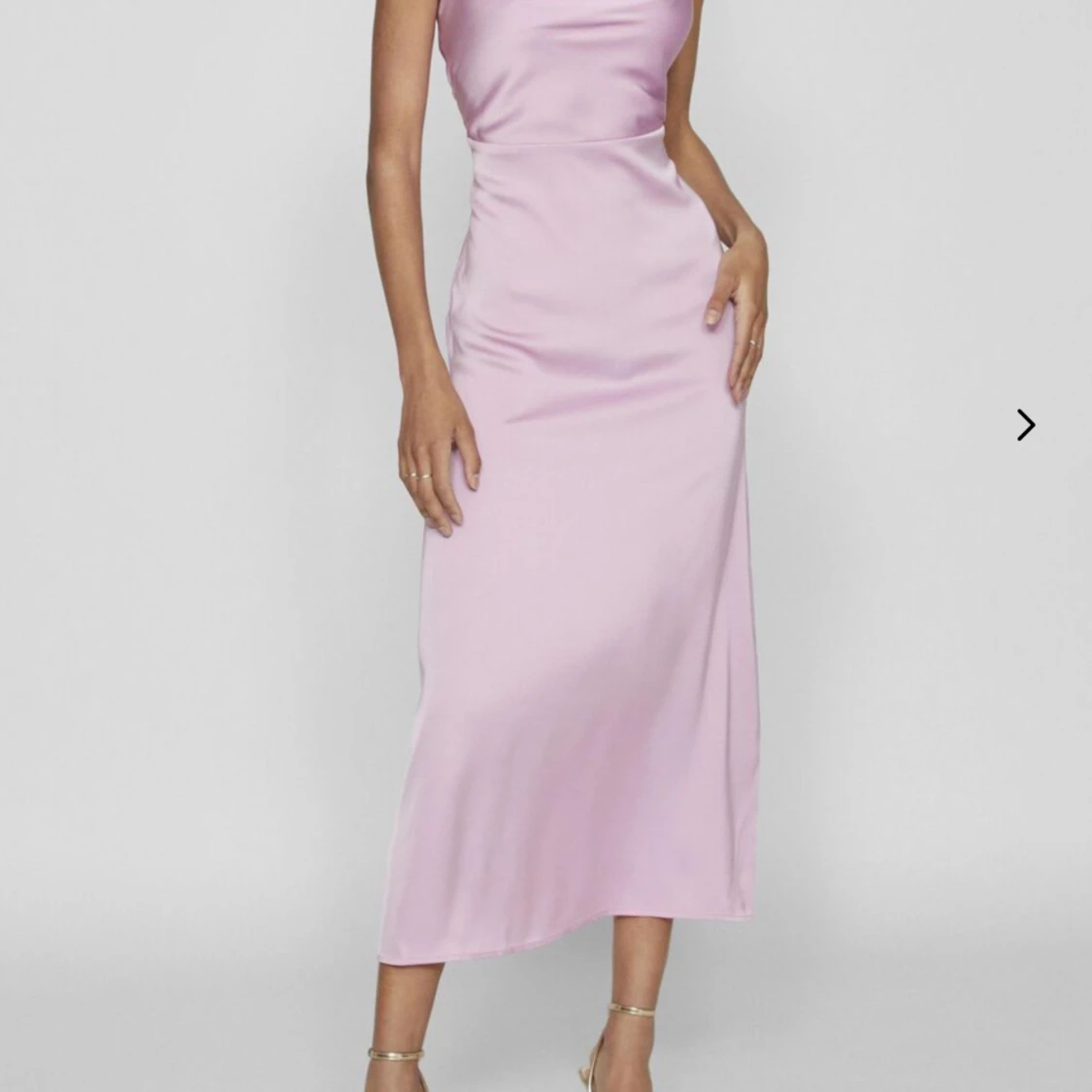 Jättefin klänning  - 90