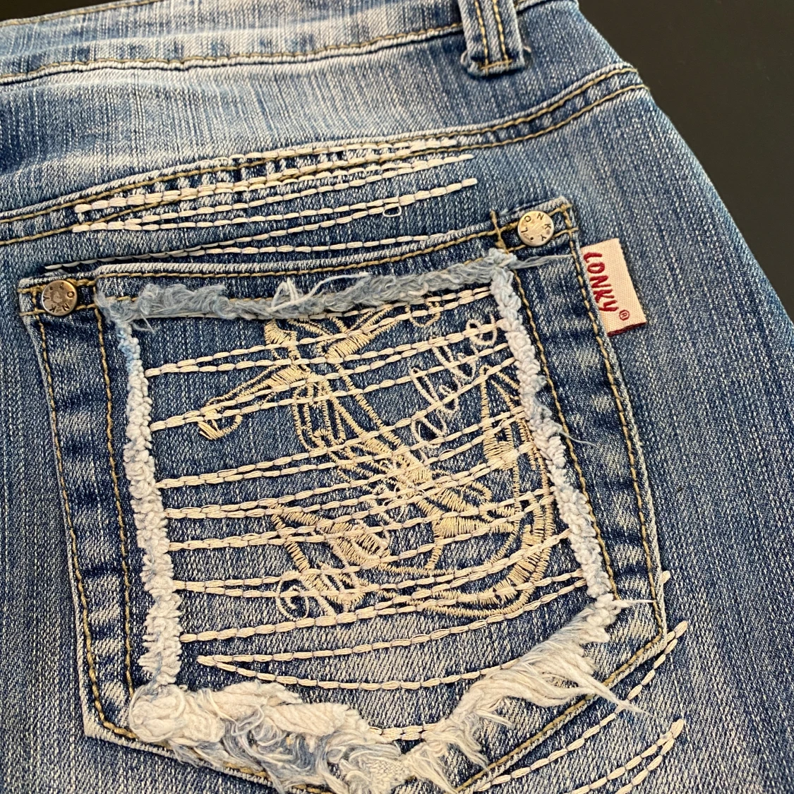 Lågmidjad jeanskjol - 91