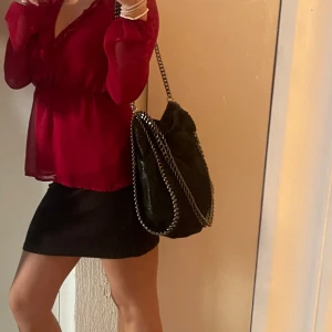 Kedjeväska - Superfin väska köpt på CHEALSEA i Göteborg🧚🏽‍♀️