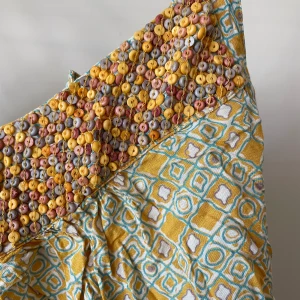 Klänning pärlor - Gul klänning med pärlor upptill  Köp bet frakt