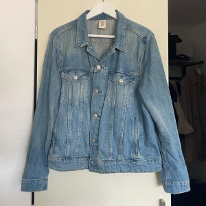 Jeansjacka - I gott skick