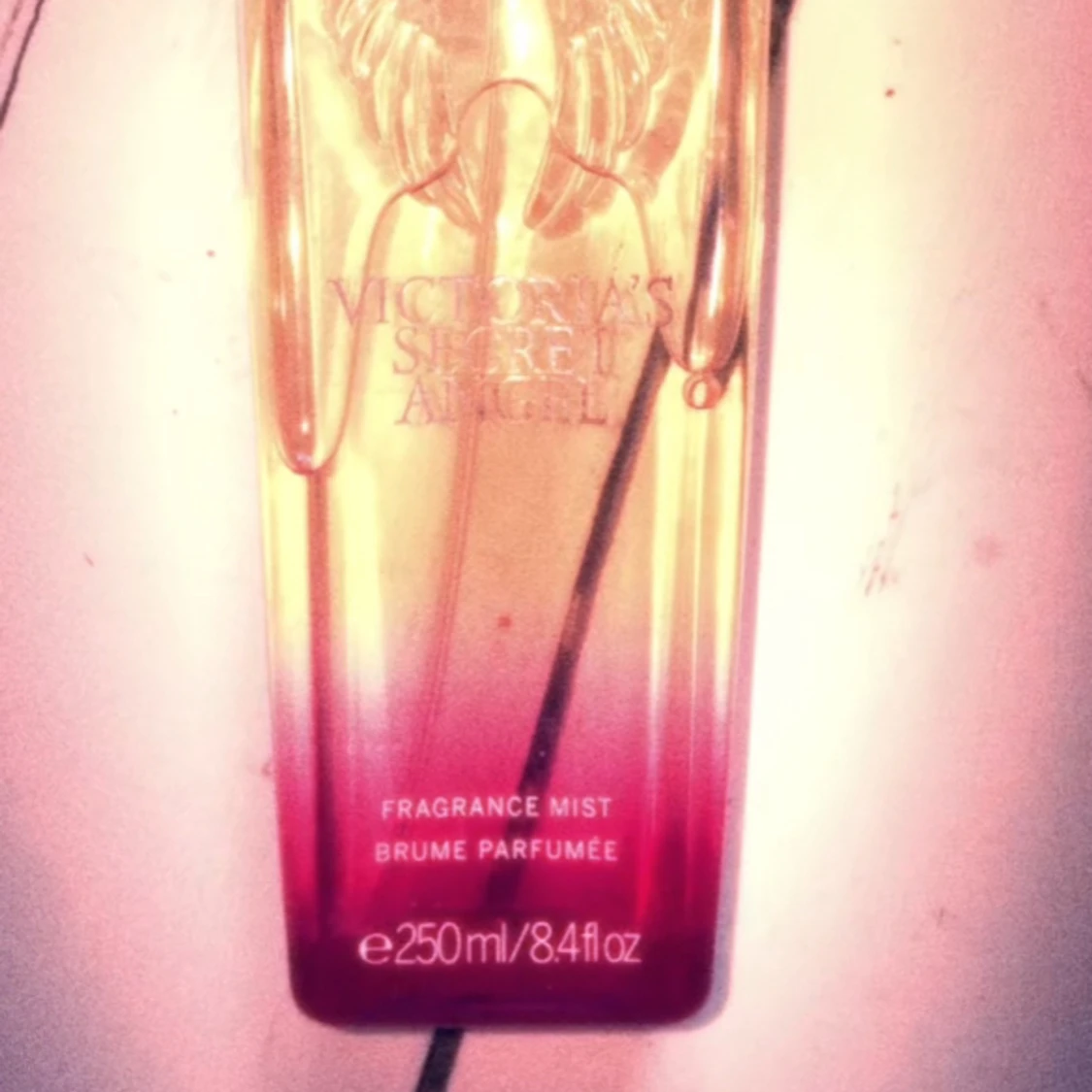 Ikoniska Victoria’s secret parfymer - 90