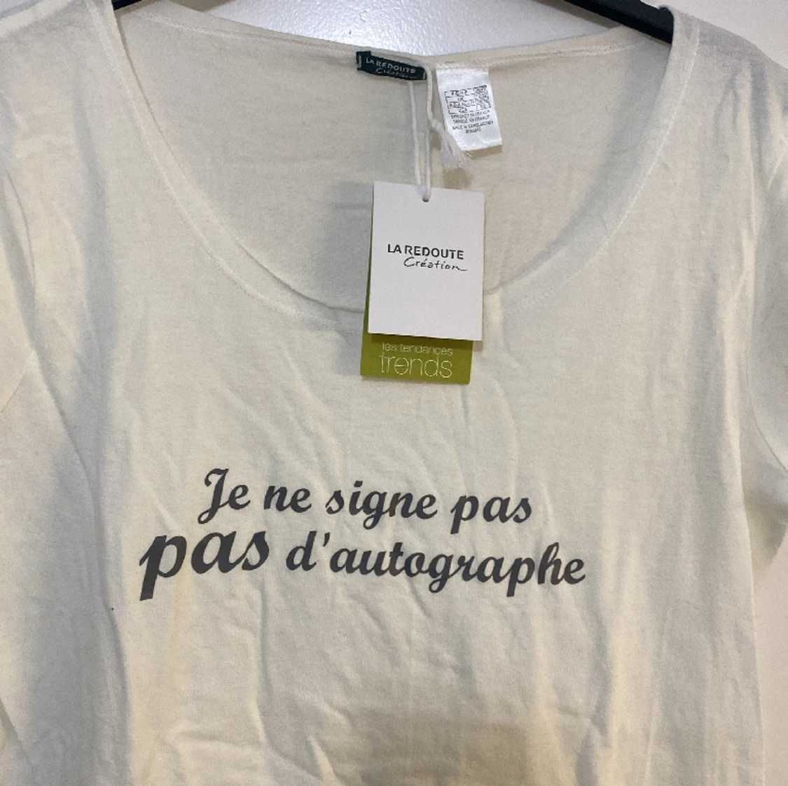 T-shirt helt ny med etikett  - 90