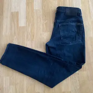 G star jeans slim fit i bra skick