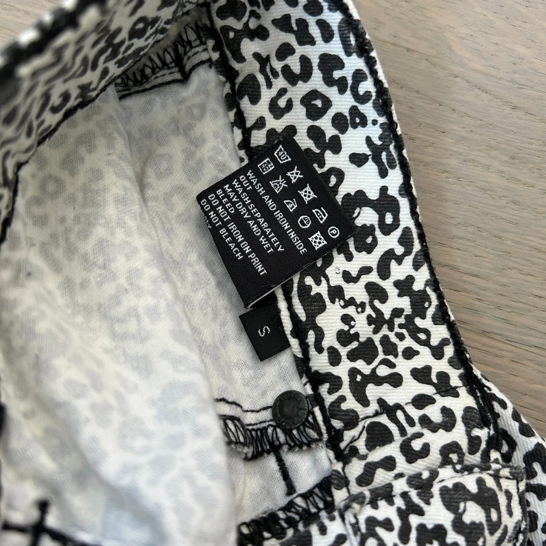 Leopardmönstrade byxor  - 92