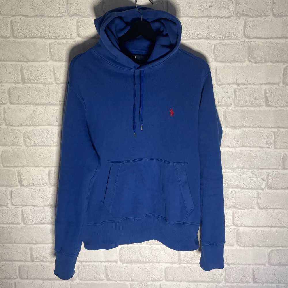 | Ralph Lauren hoodie | Storlek S | Bra skick | Pris 399 |. Tröjor & Koftor.