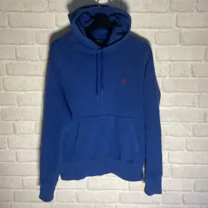 | Ralph Lauren hoodie | Storlek S | Bra skick | Pris 399 |
