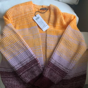 Ny kofta från TAIFUN - Ny kofta