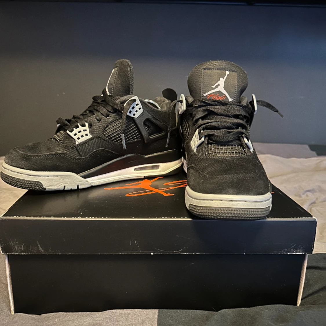 Jordan 4 Retro SE black canvas 