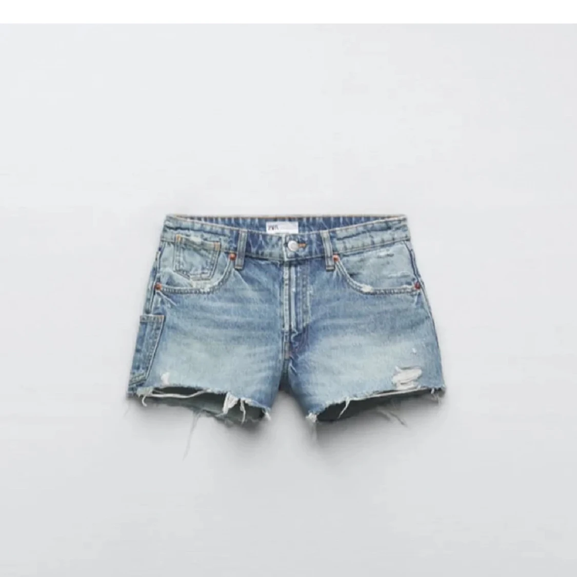 Jeansshorts från zara