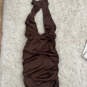 Klänning - Kort klänning, bra skick