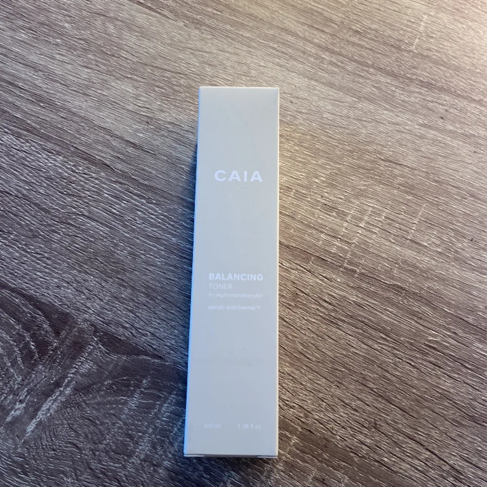 Intressekoll på min Caia Balancing Toner från deras Oily/combination skin hudvårdsserie💗Aldrig använd, endast öppnat lådan💗 ❗️Sätter på ”Köp nu” när någon är intresserad❗️. Övrigt.