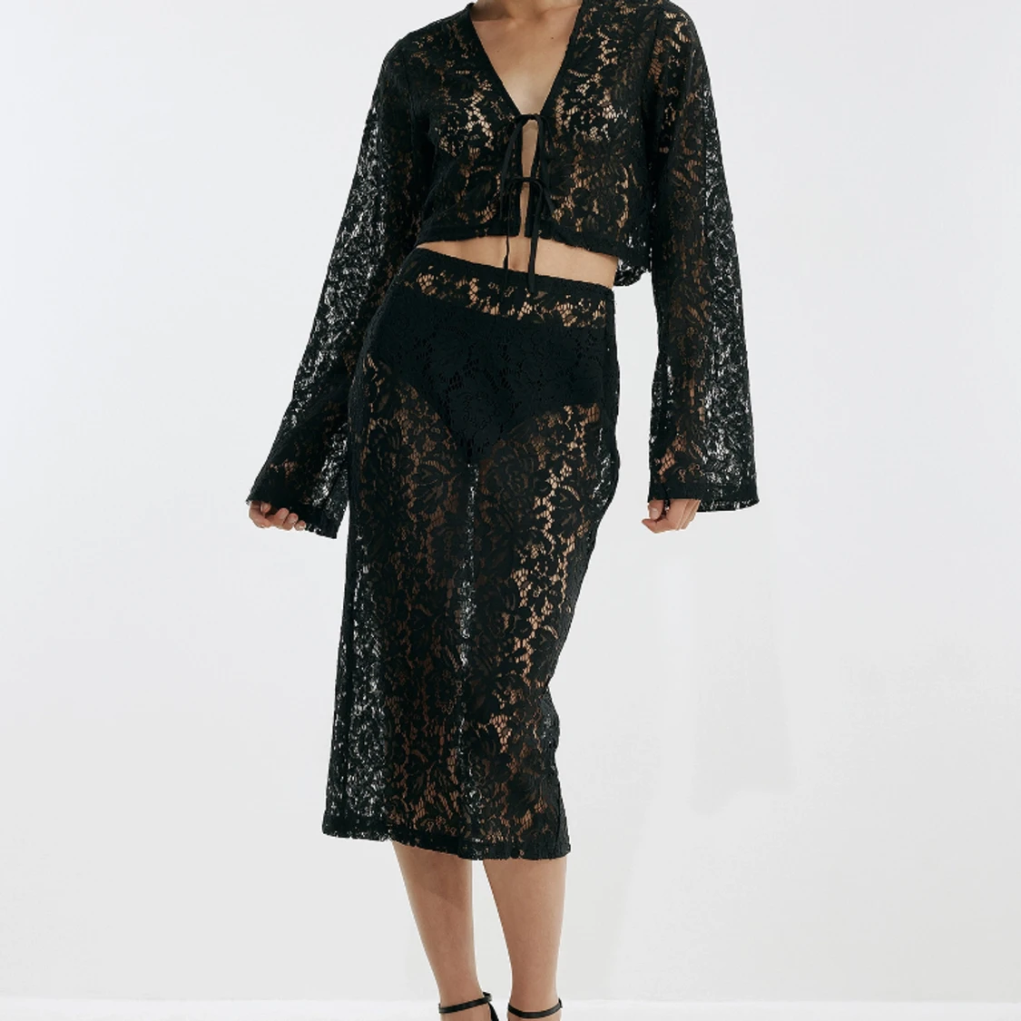 Set i spets från Josefine HJ x Na-kd - 91