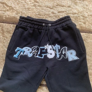 Trapstar wildcard  - Trapstar wildcard byxor storlek s men Passar även M 