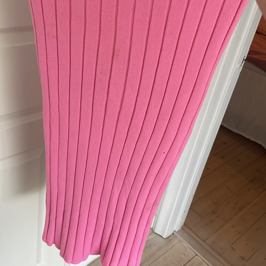 Rosa ribbad kjol - 93