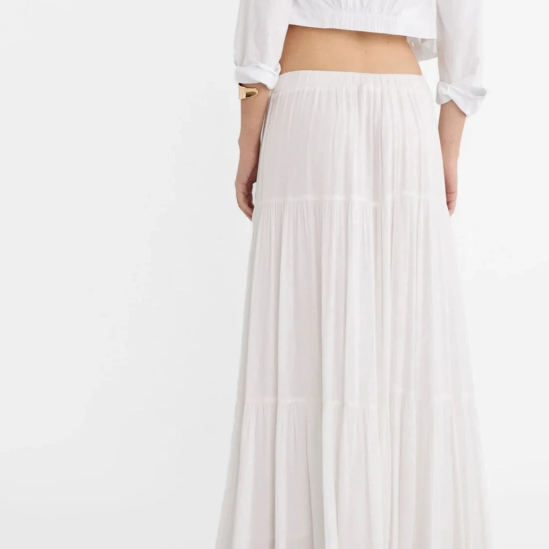 Vit volang långkjol - 90