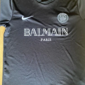Balmain psg kit  - Om ni har frågar var inte att ställa dem, Balmaim psg