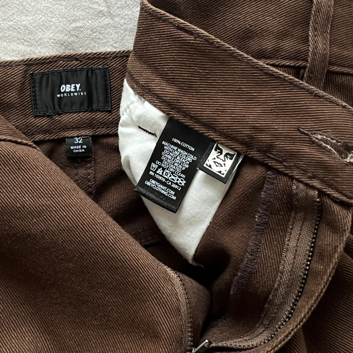 OBEY, Byxor, Bruna, L - 90