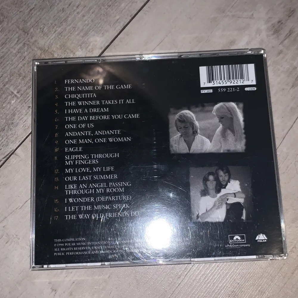 Abba cd köpt second hand! Inga defekter alls på skivan :) (säljer fler cds) Skriv i dm om du har några frågor!💕. Övrigt.