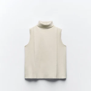 Zara top - Selger da den ikke blir brukt💗