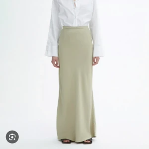 House of Dagmar kjol - Storlek 38. Endast testad. Nypris 2900