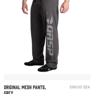 Oanvänd Orignal Mesh pant GASP - Oanvända byxor från gasp, storlek Large, nypris 600. Säljer för 500 kr.