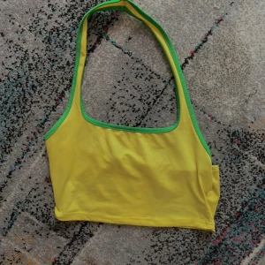 Brasil top - Brasil top som inte andvänds längre, storlek xs pris 65kr