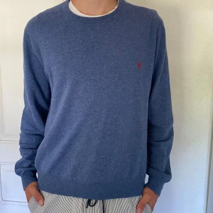 Polo Ralph lauren tröja - Polo Ralph Lauren tröja i bra skick. 100% merino ull.