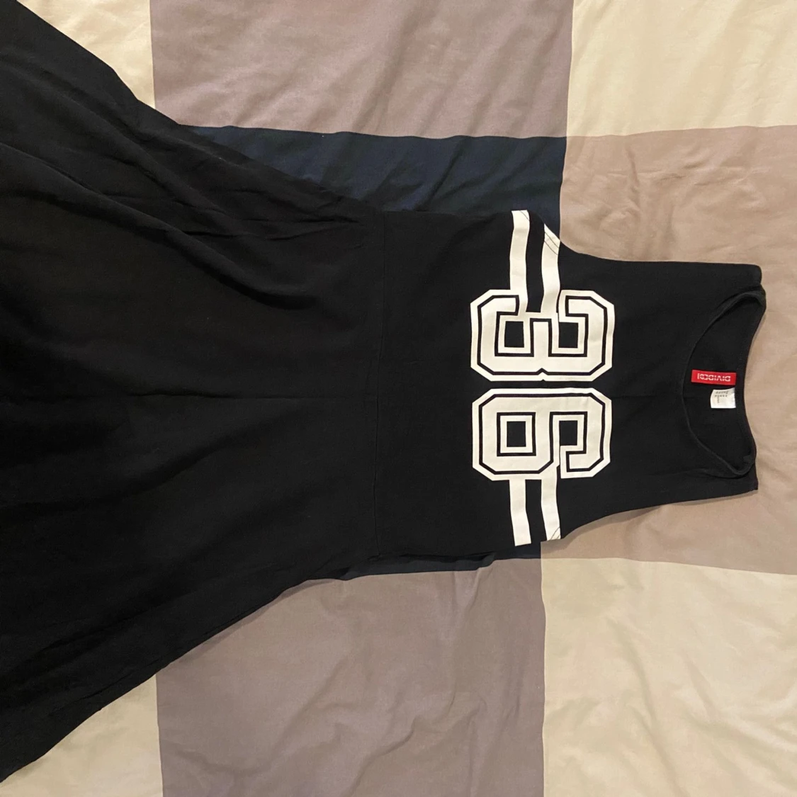 Svart klänning från Divided - 92