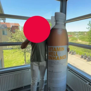 Vitamin well enhance 2m - 2m hög vitamin well enhance i kartong i bra skick, kom med bud