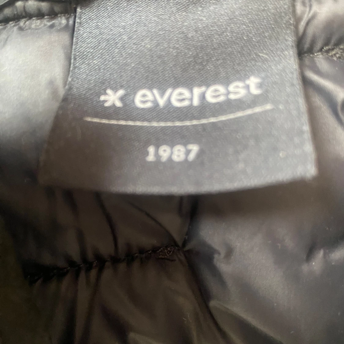 Everest väst - 91
