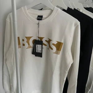 Boss tröja - Helt ny oanvänd etiketten är på  Storlek: S 