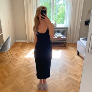 Långklänning  - Oanvänd klänning från Cider, med prislappen kvar. Inte använd då den är lite stor på mig.