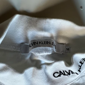  Calvin Klein turtleneck -  Säljer då jag inte får någon användning för den 