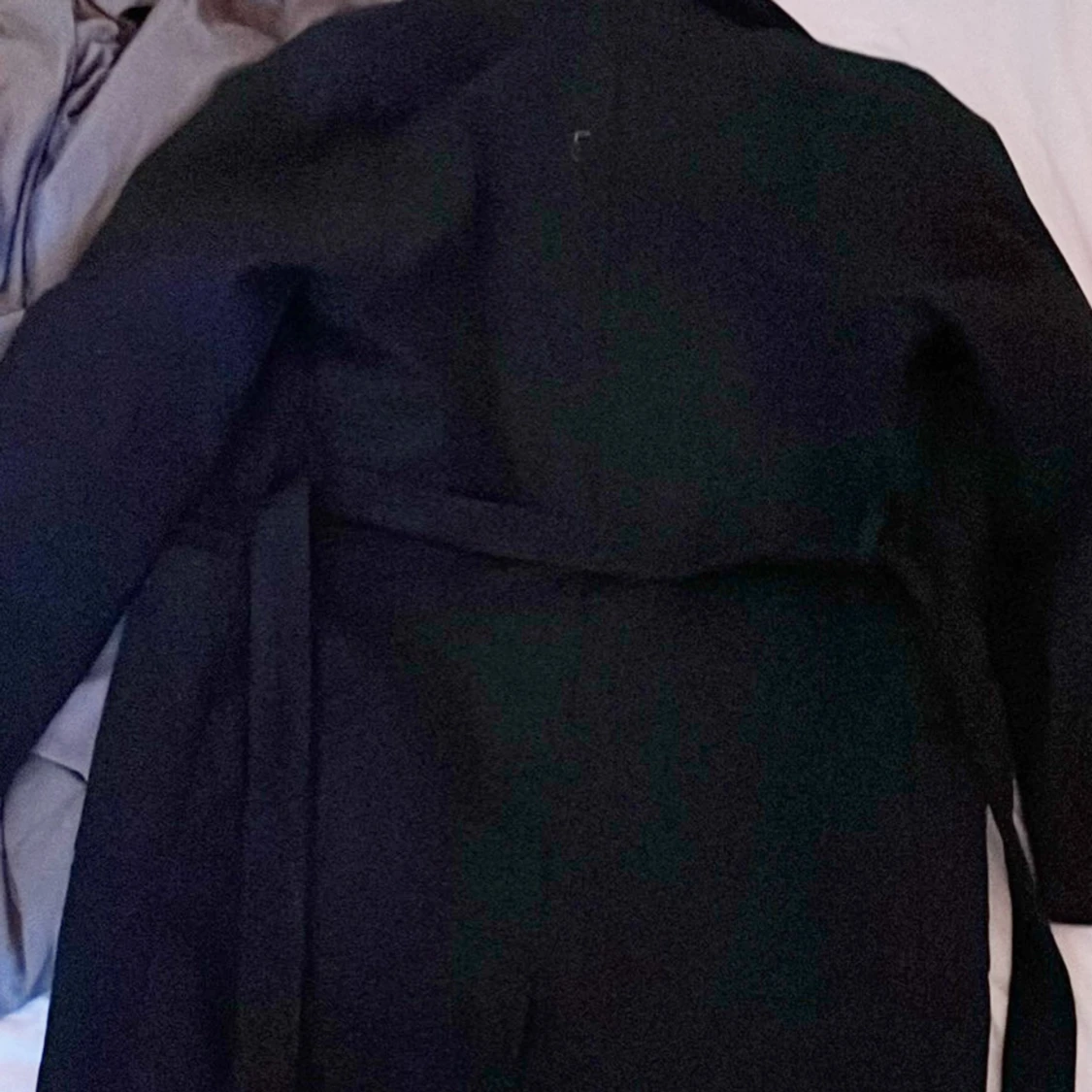 Svart kappa Bikbok - 90