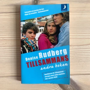 Tillsammans (andra boken) - Denise Rudberg - Pocket - ungdomsbok. Andra delen av ”Tillsammans” trilogin av Denise Rudberg. I mycket fint skick 🌸