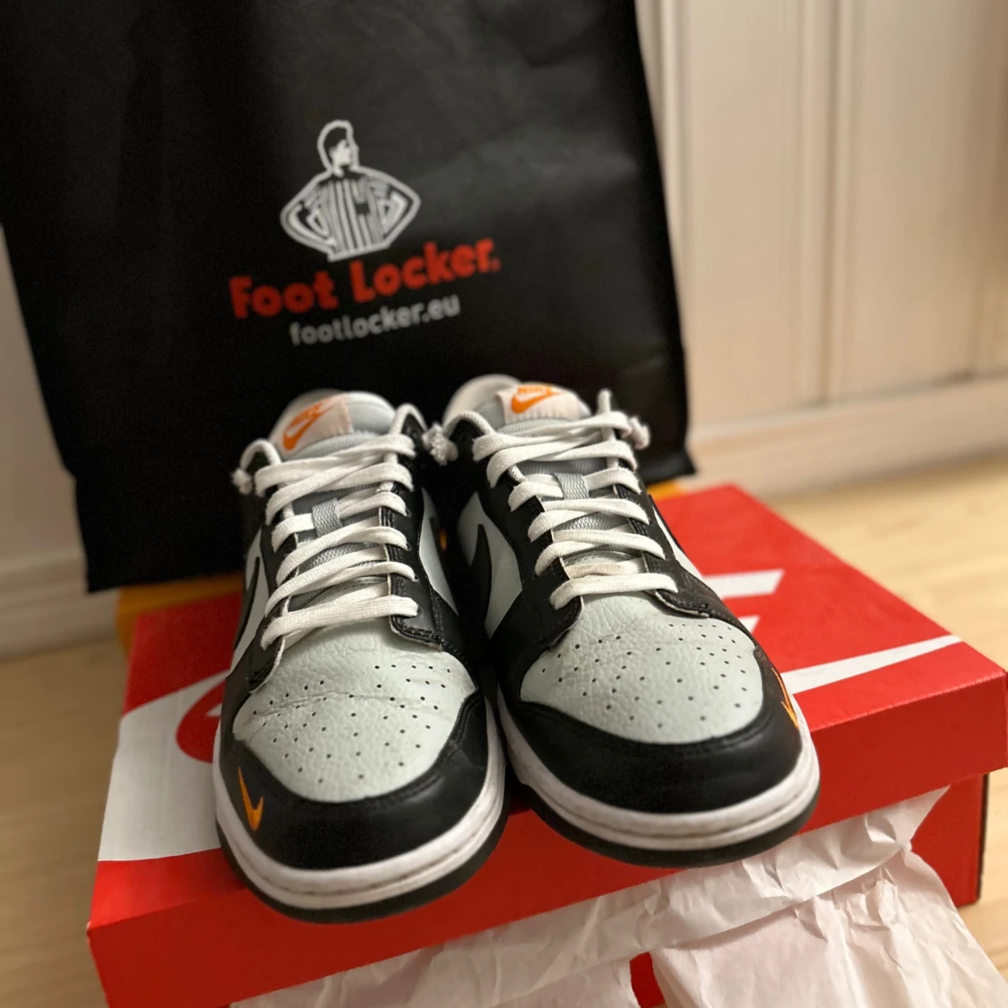 Nike jordan lows  - 92