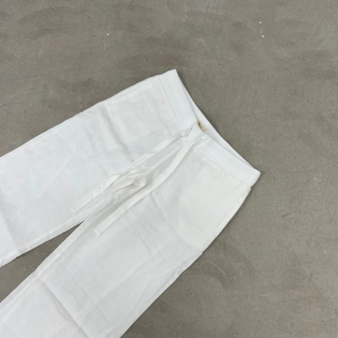 Alobhalabel linnebyxor  - 92