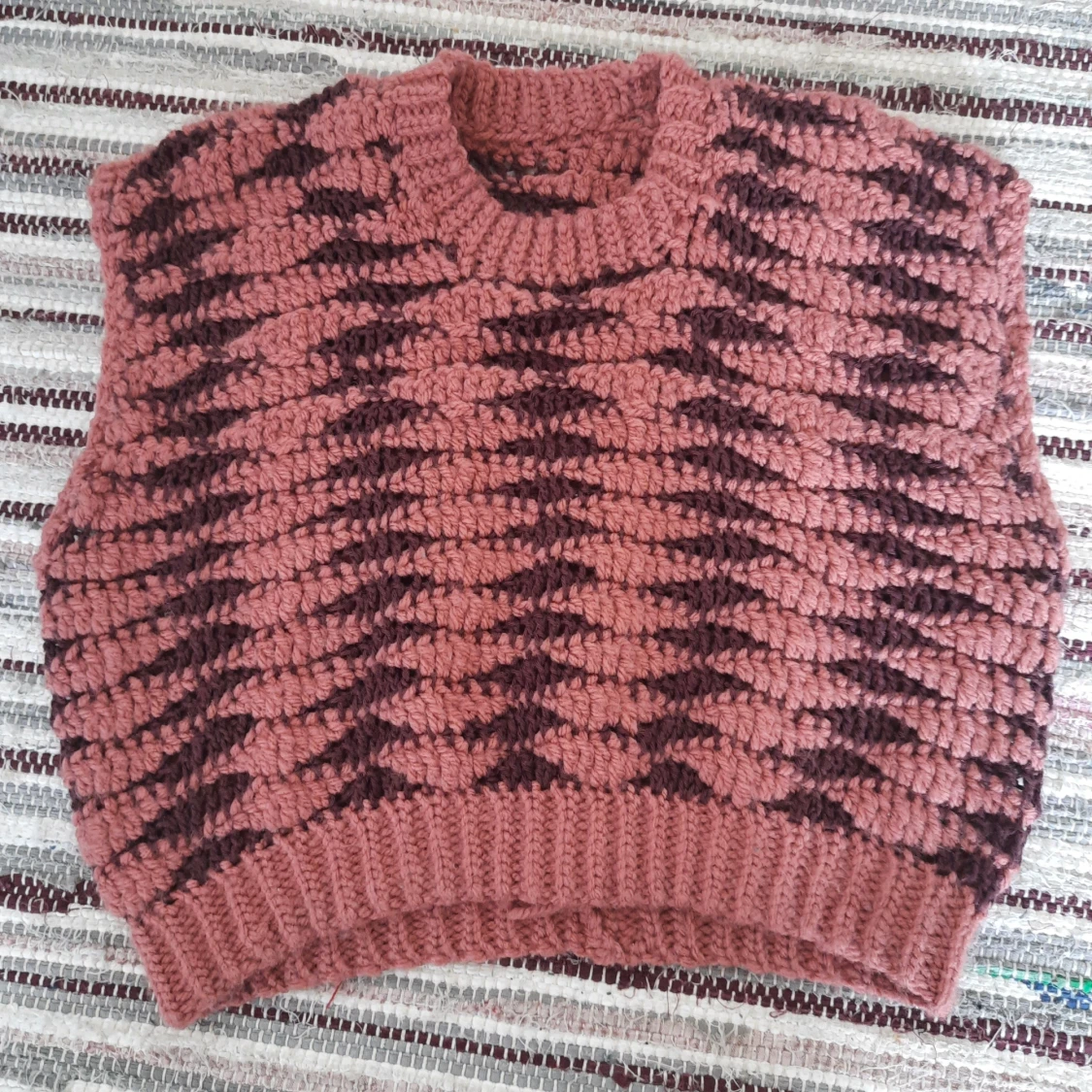 Virkad väst | Crocheted vest - 90