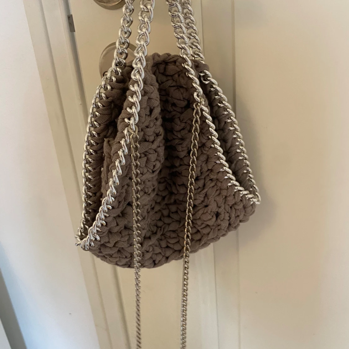 Virkad väska stella mccartney liknande - 90