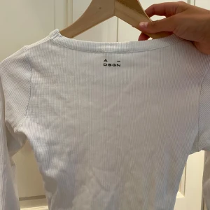 A-dsgn crop top - Snygg crop top från a-dsgn, fint skick💞