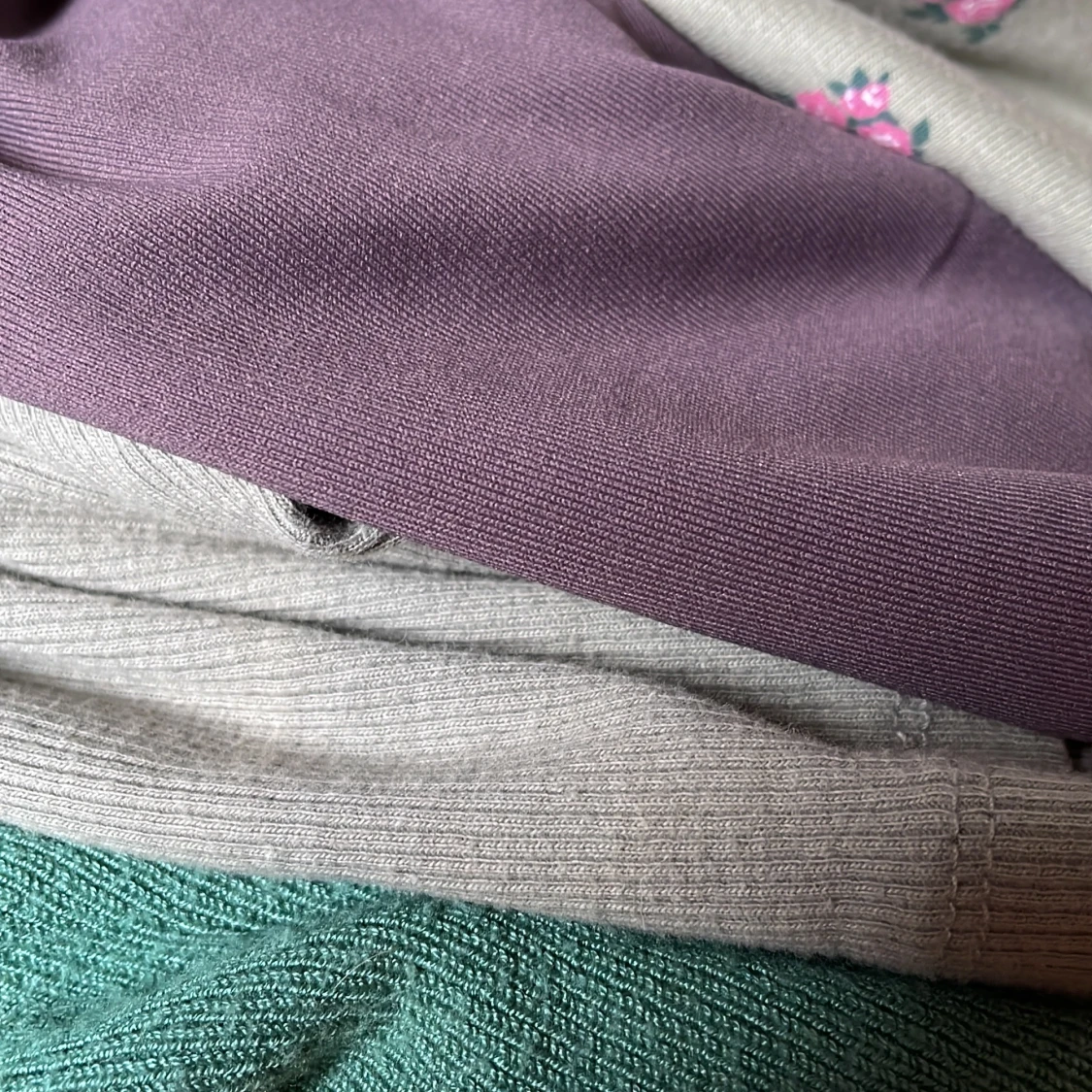 4 linnen 8-14 år - 93