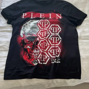 Philipp Plein T-shirt - Philipp plein t-shirt i bra skick