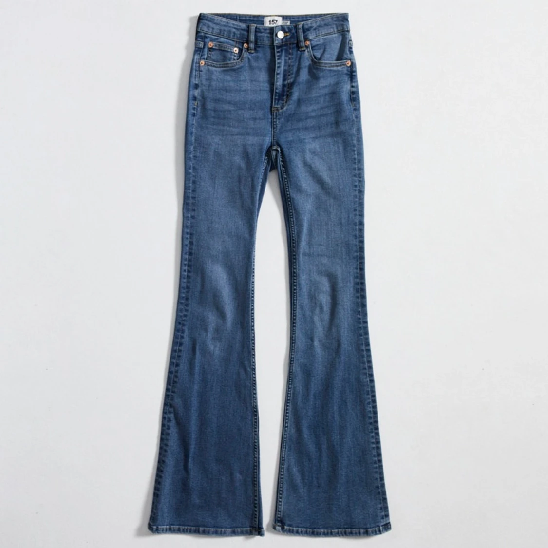 Blåa Bootcut jeans  - 90