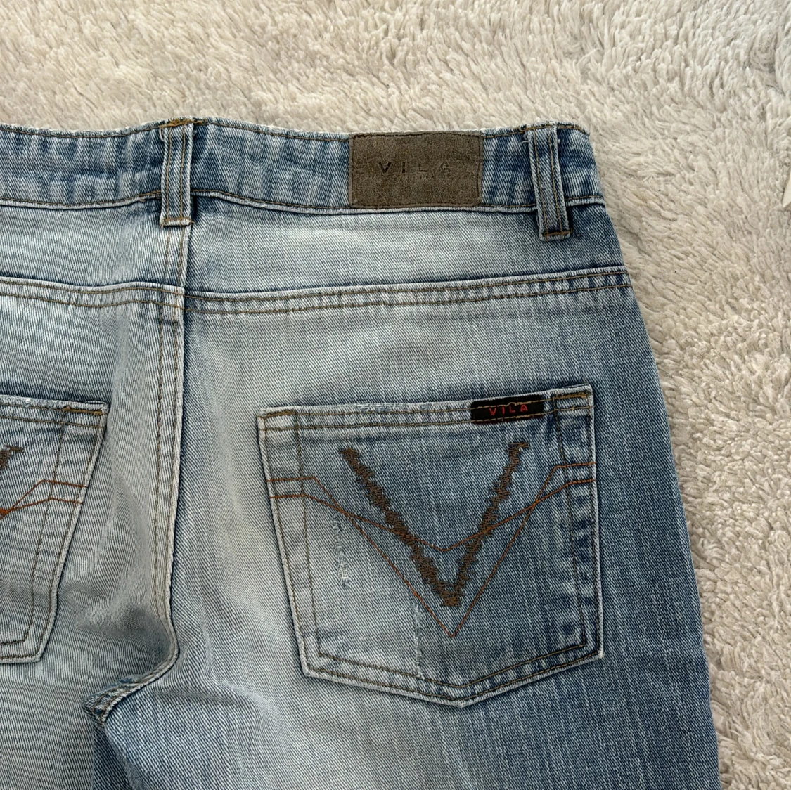 Lågmidjade bootcutjeans - 91